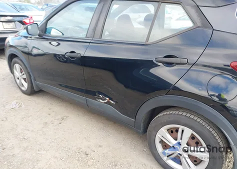 2018 Nissan Kicks S z USA, uszkodzony, nr VIN 3N1CP5CU9JL520936